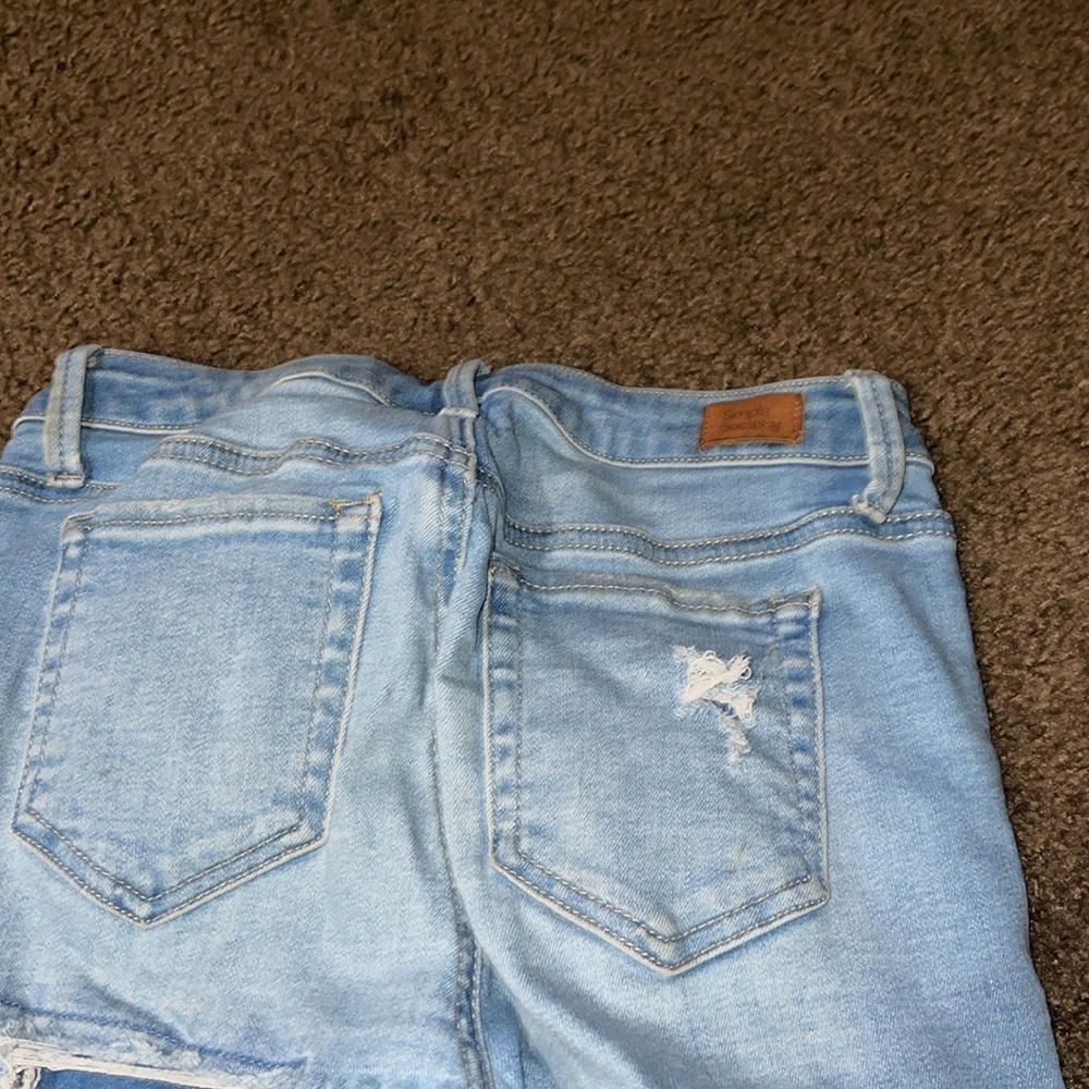 Jean - Picture 3 of 5